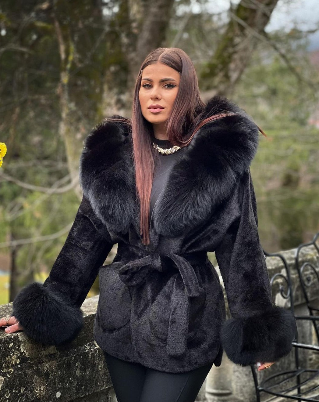 BLACK FUR COAT 
