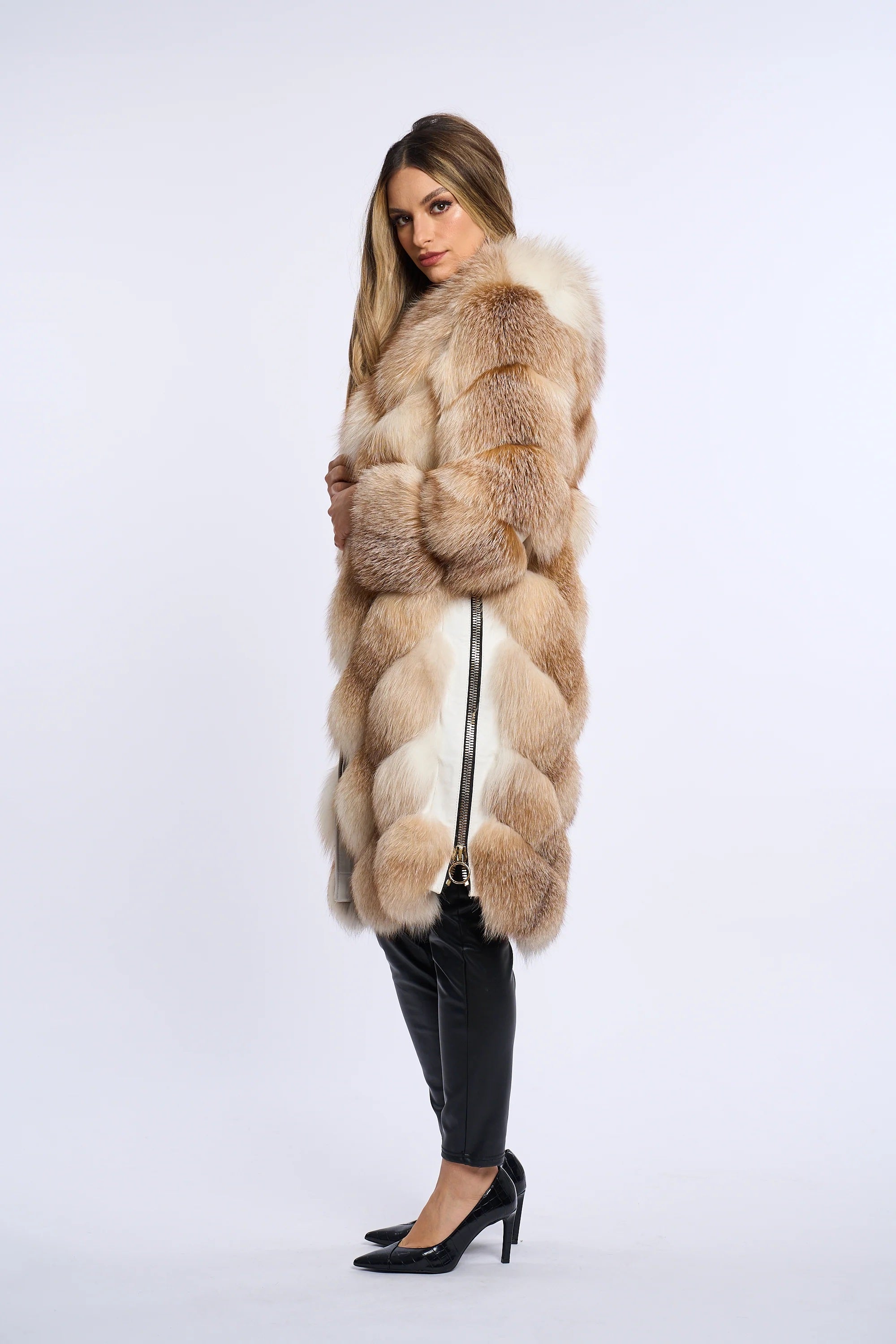 Alana Honey Beige Fox Fur Coat