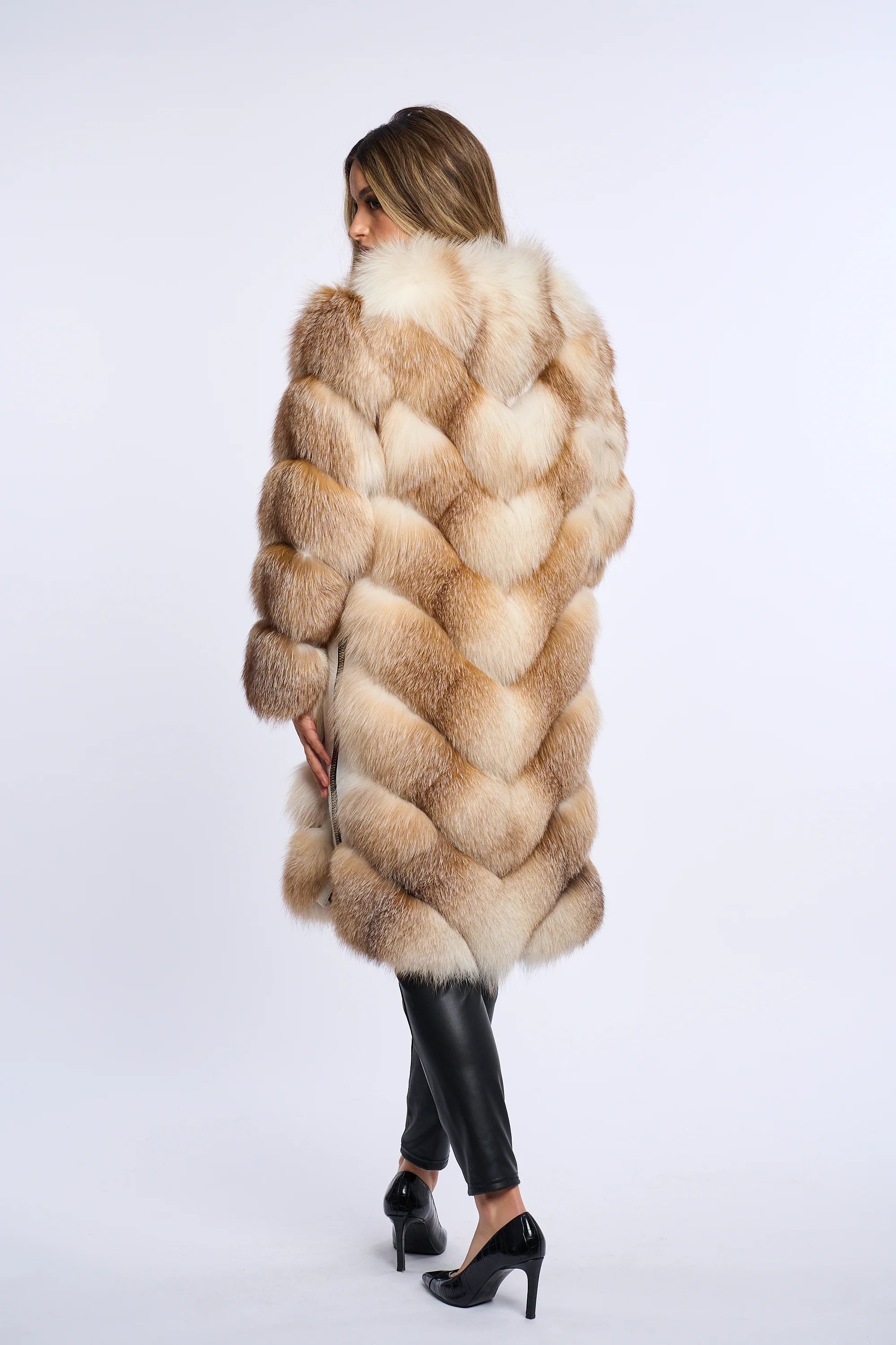 Alana Honey Beige Fox Fur Coat