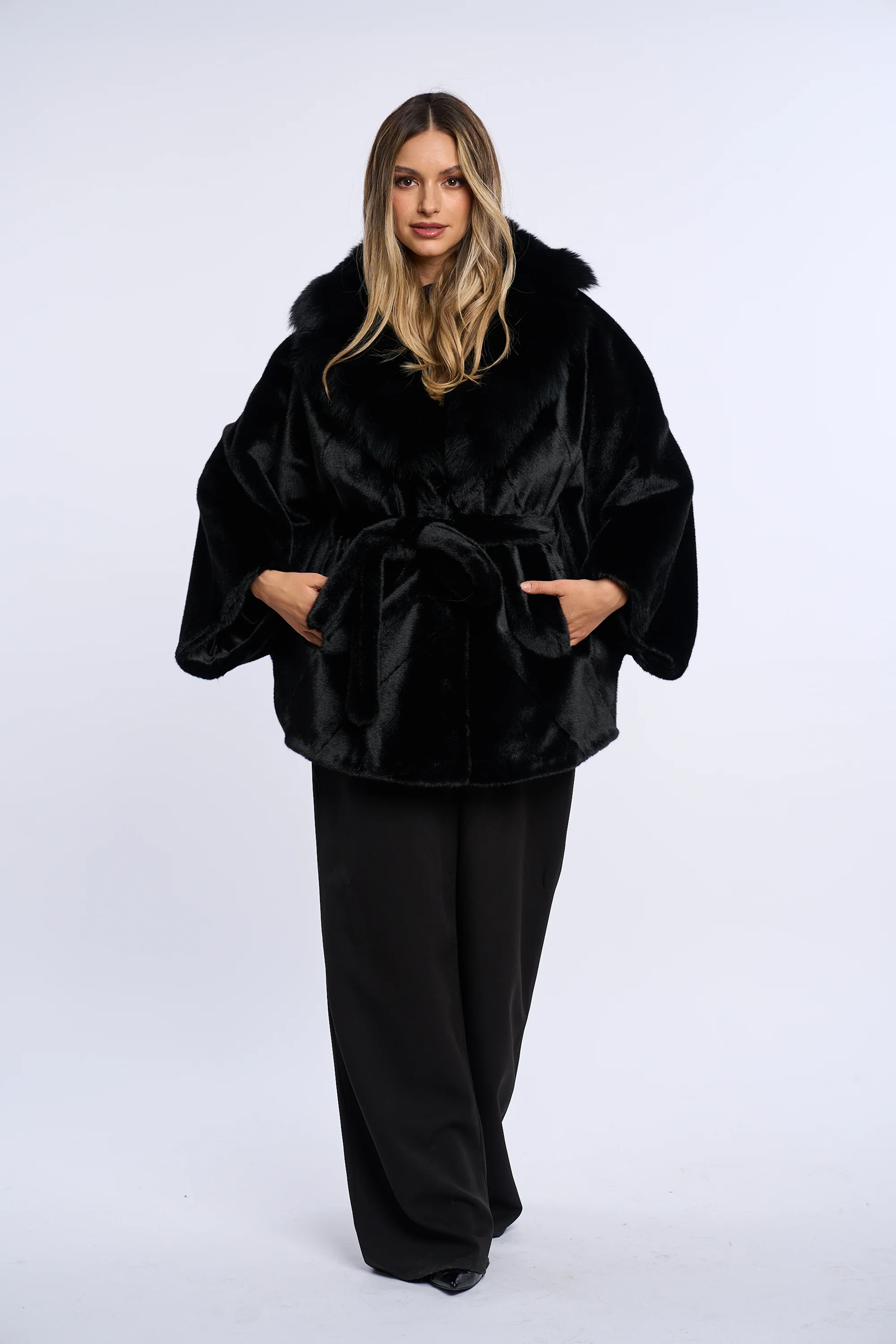 Vanessa Noir Alcantara Fur Coat