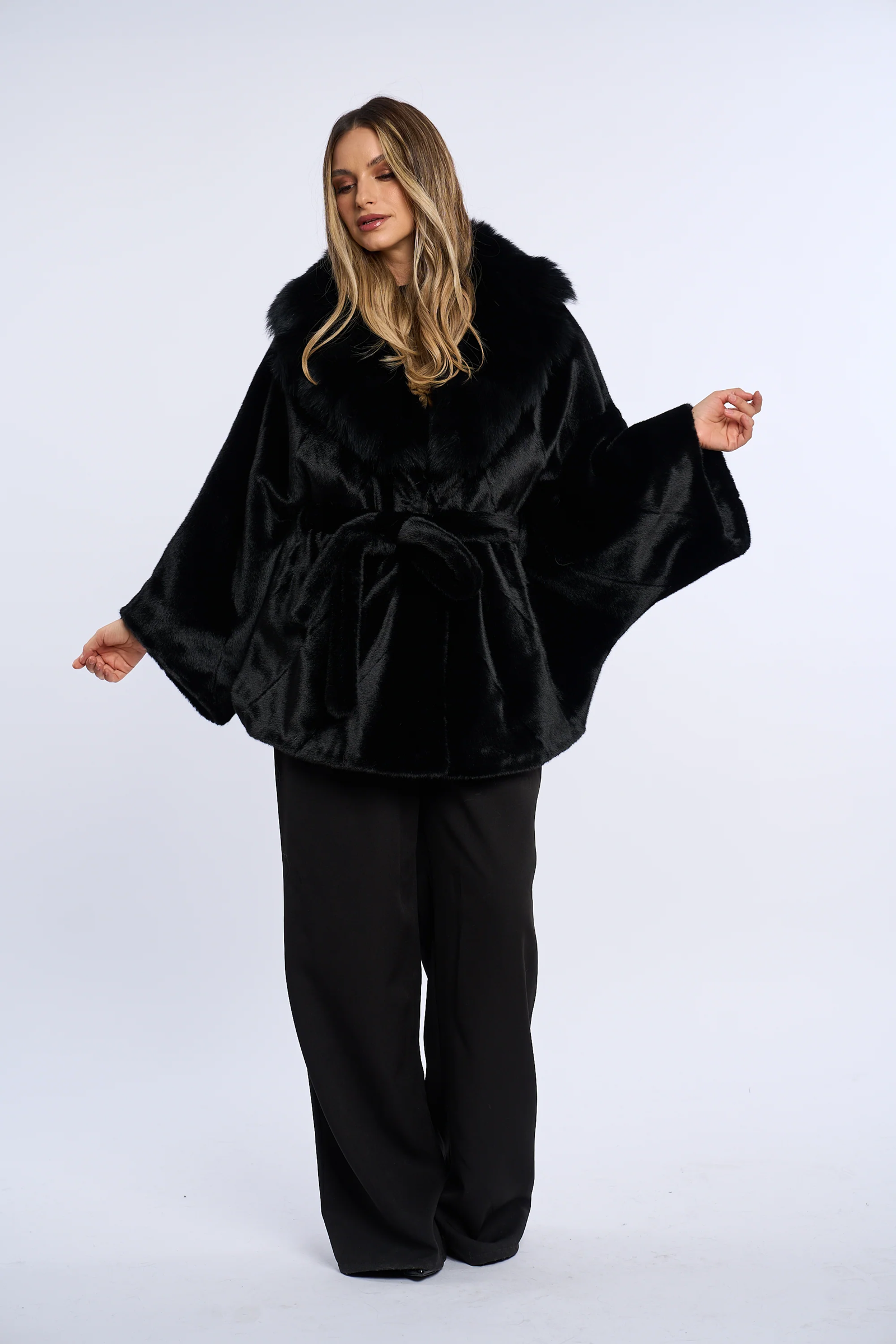 Vanessa Noir Alcantara Fur Coat