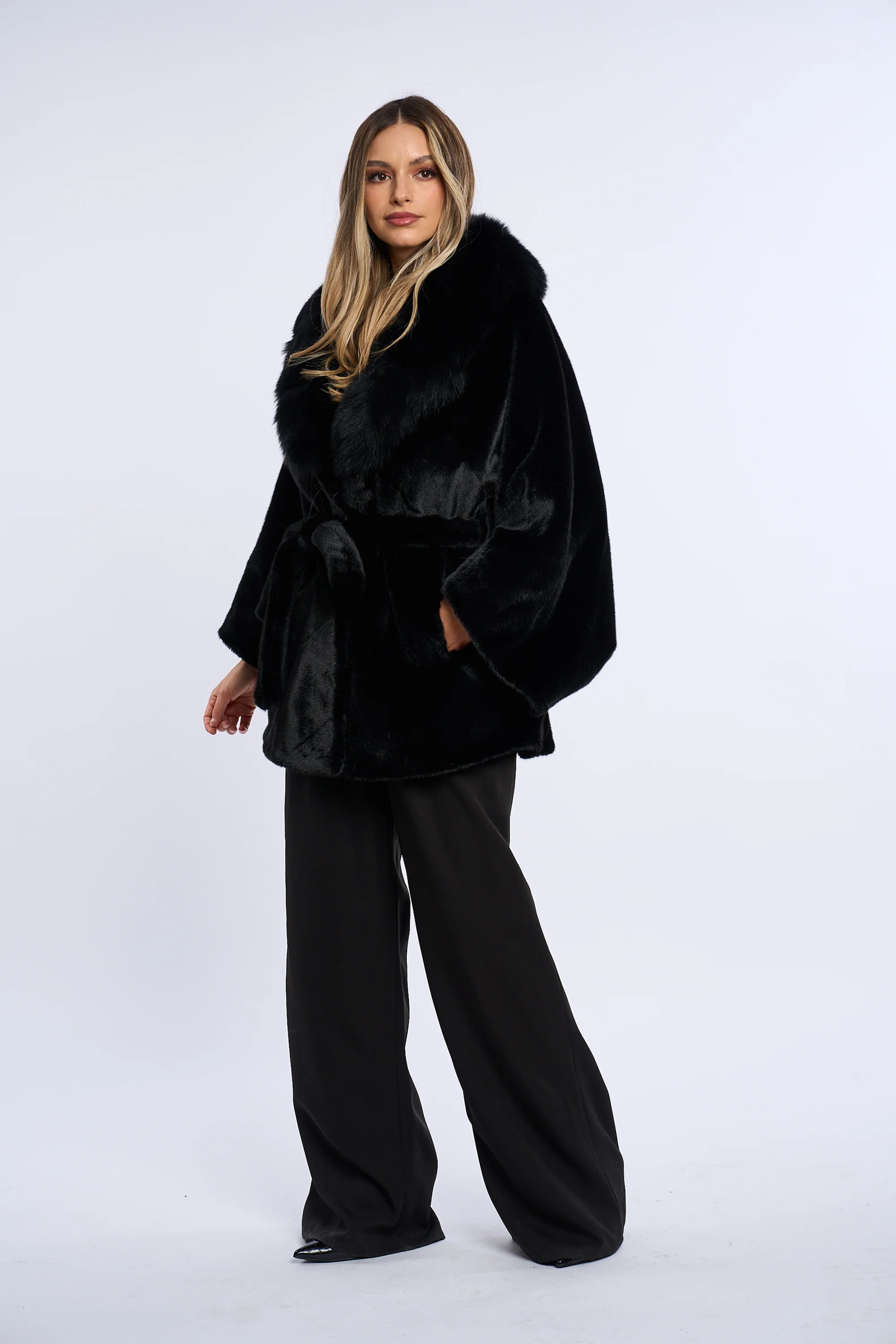 Vanessa Noir Alcantara Fur Coat
