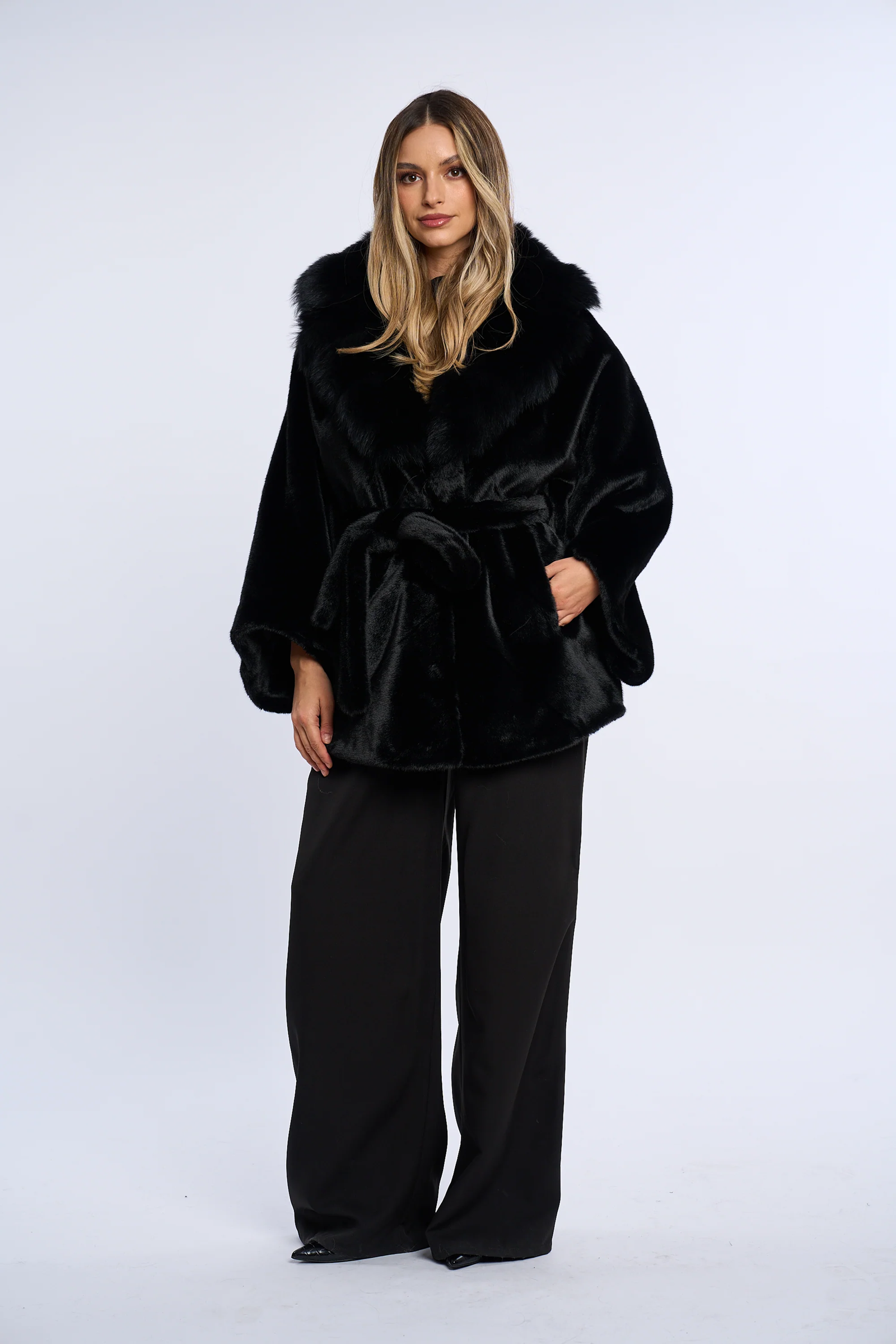 Vanessa Noir Alcantara Fur Coat