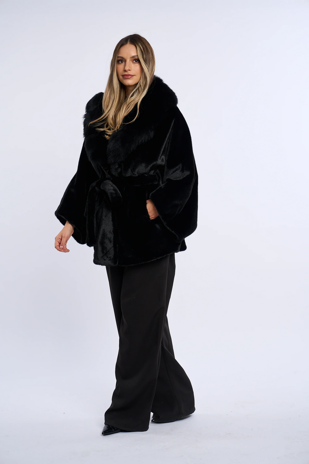 Vanessa Noir Alcantara Fur Coat