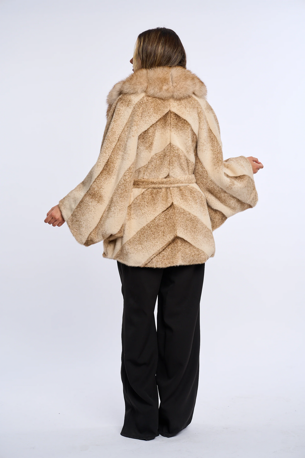 Vanessa Caramel Beige Alcantara Fur Coat