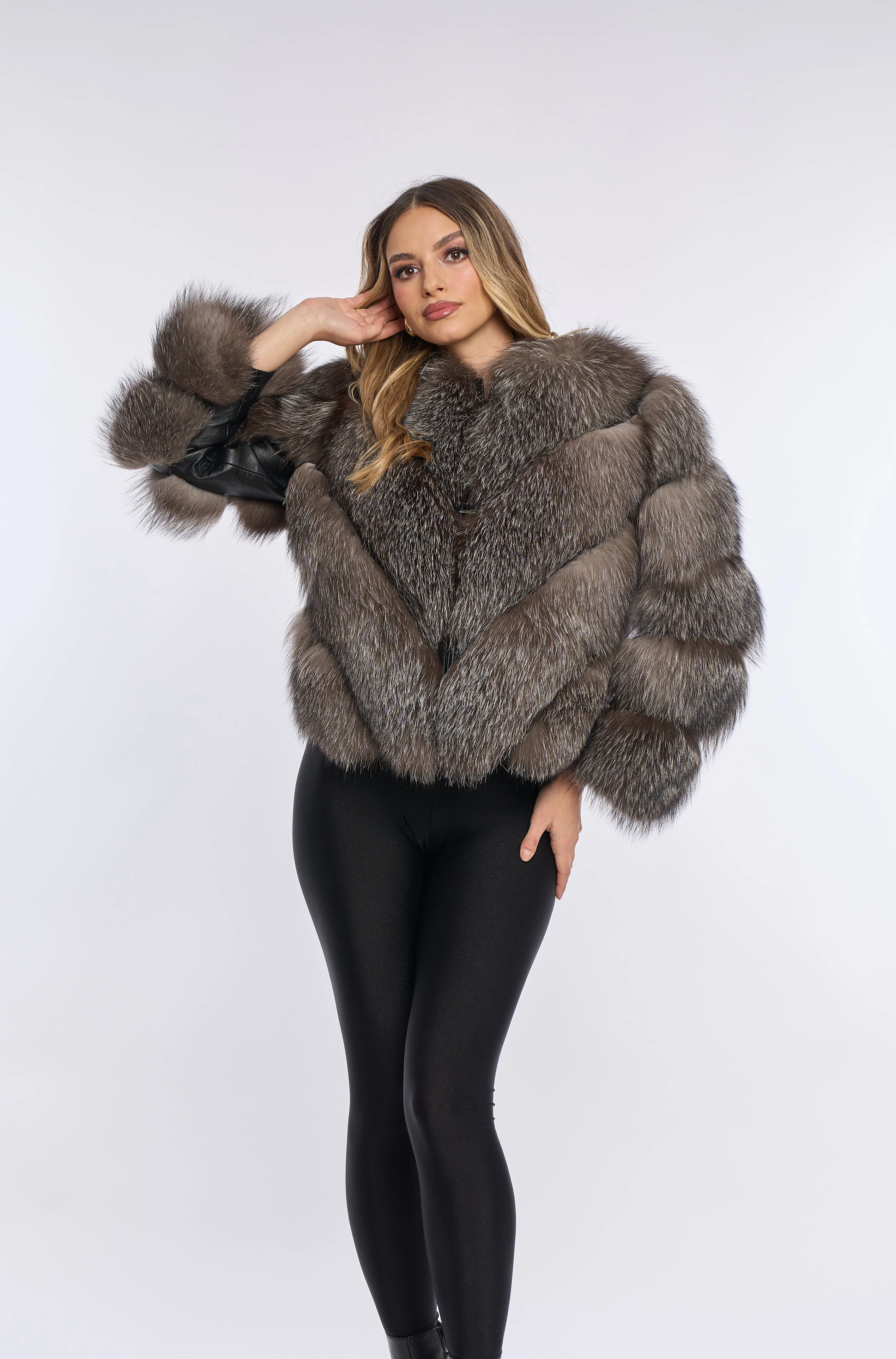 VALENTINA SILVER Fur Coat