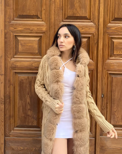 ARIA BEIGE Knitted Fox Fur Cardigan