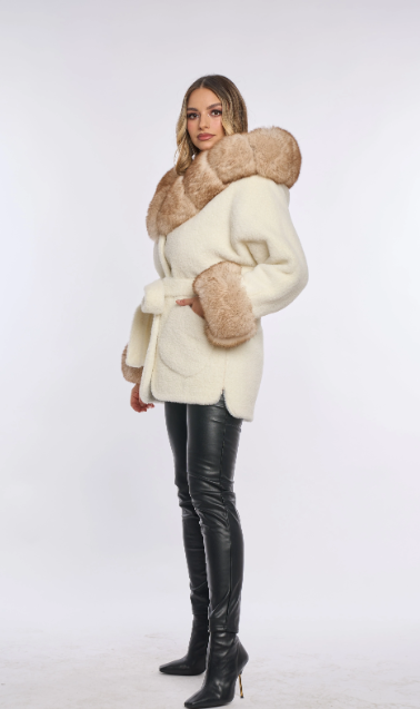 HOLLY WHITE - Alcantara Fur Coat with Genuine Fox Fur Accents HOLLY WHITE - Alcantara Fur Coat with Genuine Fox Fur Accents