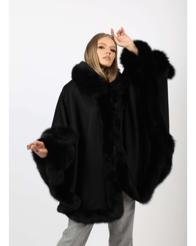 LILIAN BLACK Cape