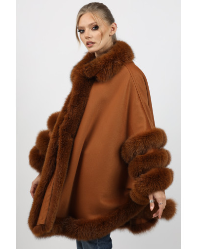 LILIAN BROWN Cape with fox fur trim side