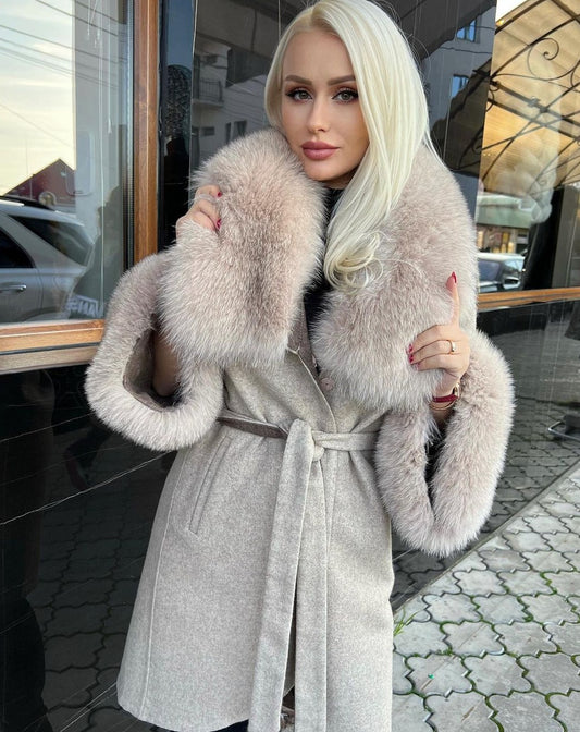 ASH BEIGE Luxurious Alpaca Wool Coat with Fox Fur Accents