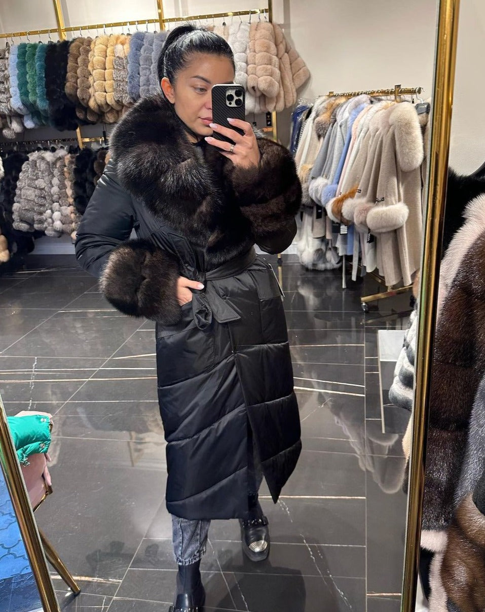 Versatile SOFIA BLACK Coat with Fur